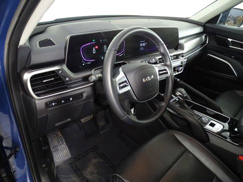 Used 2024 Kia Telluride S image 22