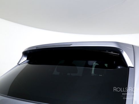 Used 2026 Rolls-Royce Cullinan Black Badge image 43