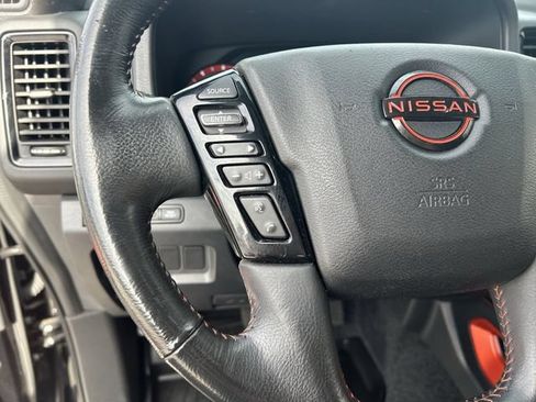Used 2023 Nissan Frontier PRO-4X w/ Technology Package AWD/4WD image 25