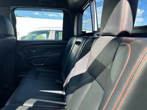 Used 2024 Nissan Titan PRO-4X w/ Pro-4x Convenience Package AWD/4WD image 31