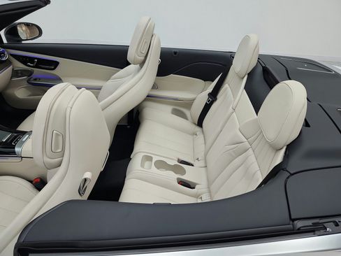 New 2026 Mercedes-Benz CLE 53 AMG 4MATIC Cabriolet image 11