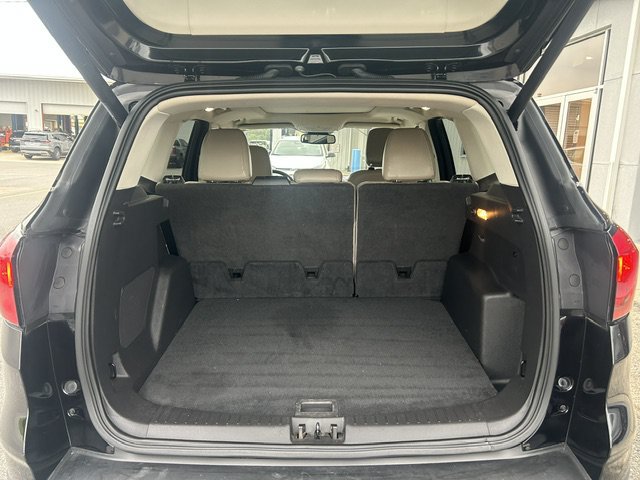 Used 2019 Ford Escape Titanium FWD image 9