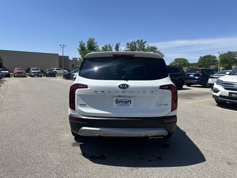 Used 2020 Kia Telluride EX AWD/4WD image 9