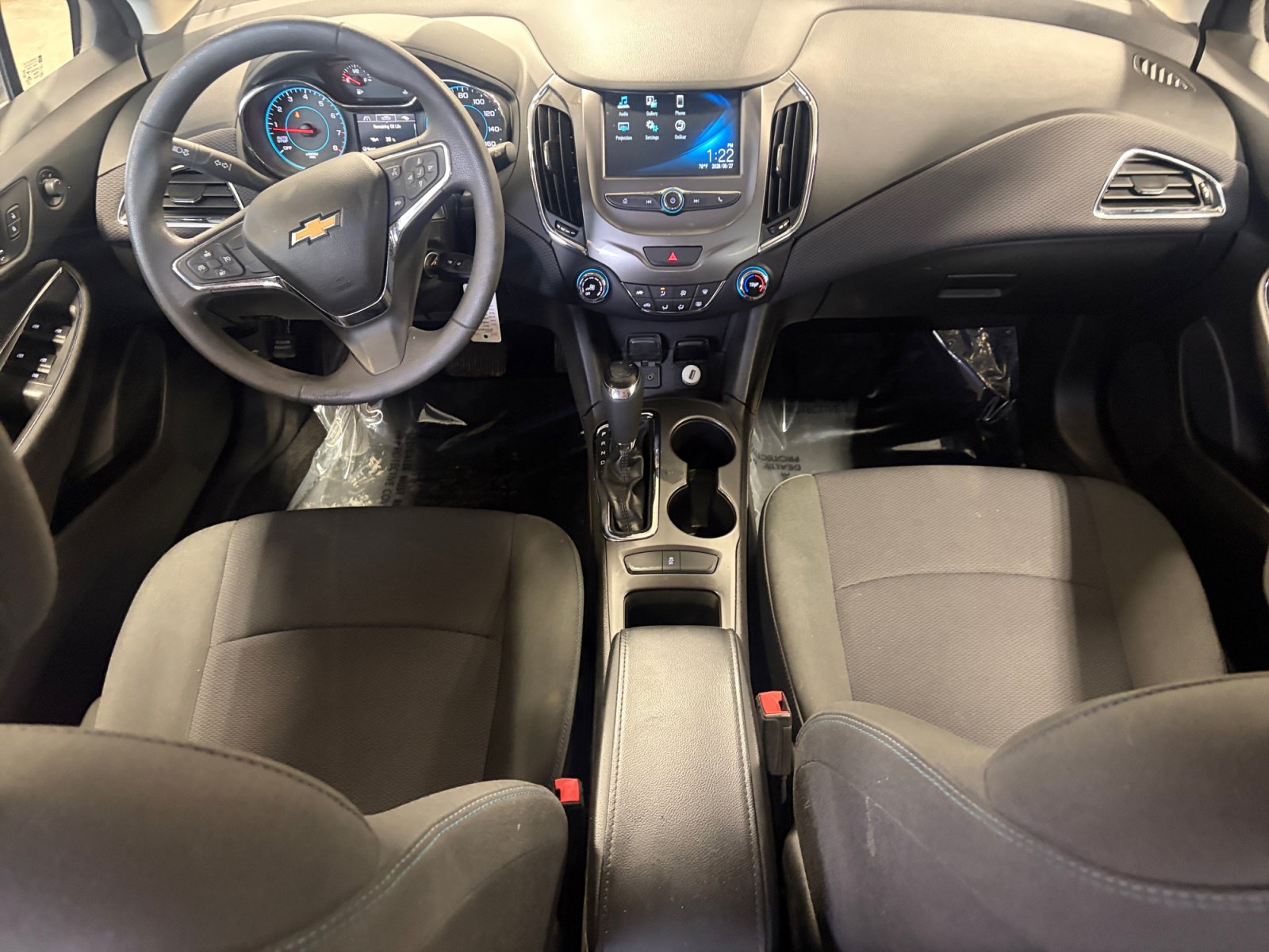 Used 2017 Chevrolet Cruze LT FWD image 25