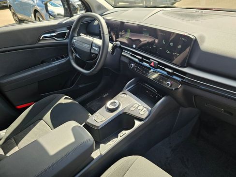 New 2026 Kia Sportage S AWD/4WD image 27