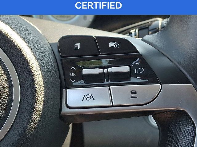 Certified 2025 Hyundai Elantra SEL FWD image 22