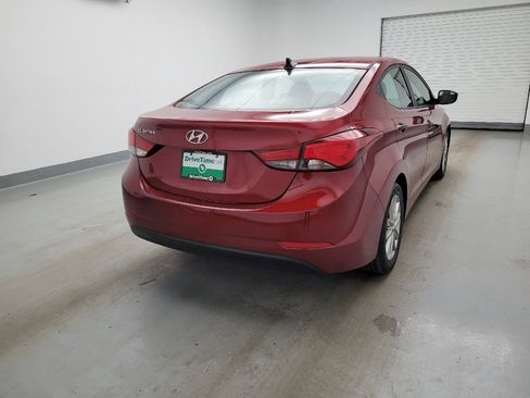 Used 2016 Hyundai Elantra SE w/ Option Group 02 FWD image 7