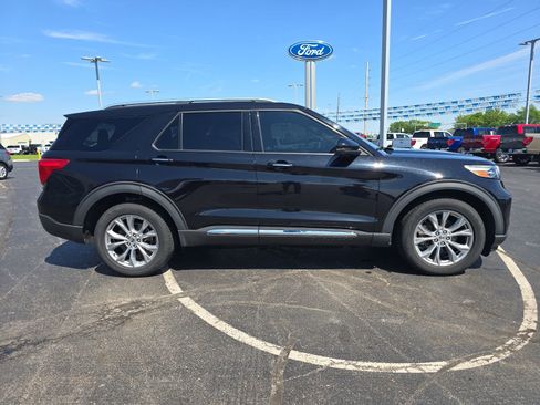 Used 2020 Ford Explorer Limited AWD/4WD image 4