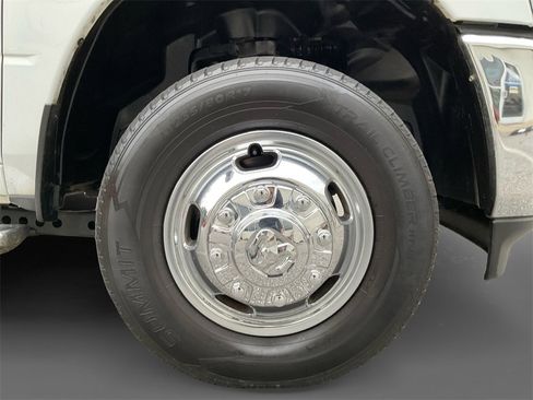 Certified 2024 RAM 3500 Big Horn image 10