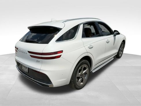 New 2026 Genesis GV70 2.5T Advanced AWD/4WD image 8