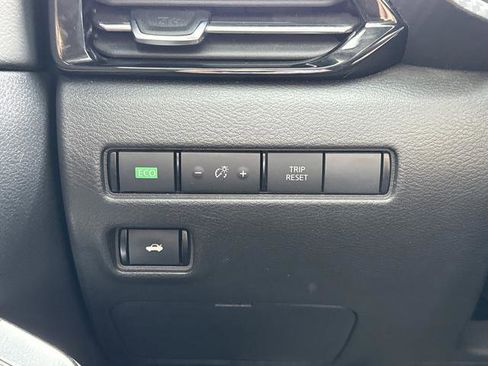 Used 2022 Nissan Sentra SR image 19