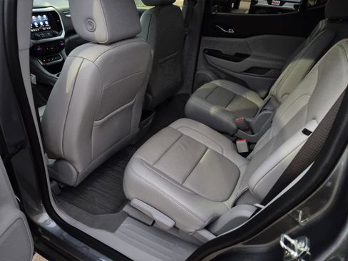 Certified 2021 GMC Acadia SLT image 13