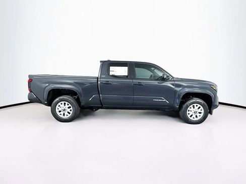 Used 2025 Toyota Tacoma SR5 image 11