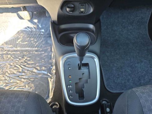 Used 2017 Toyota Yaris L w/ Carpet Mat Package image 8