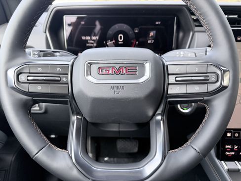 New 2026 GMC Terrain AT4 w/ Technology Package II image 37