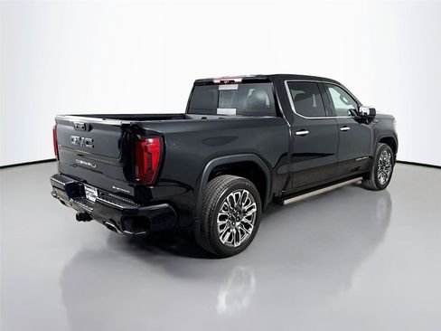 Used 2024 GMC Sierra 1500 Denali Ultimate AWD/4WD image 9
