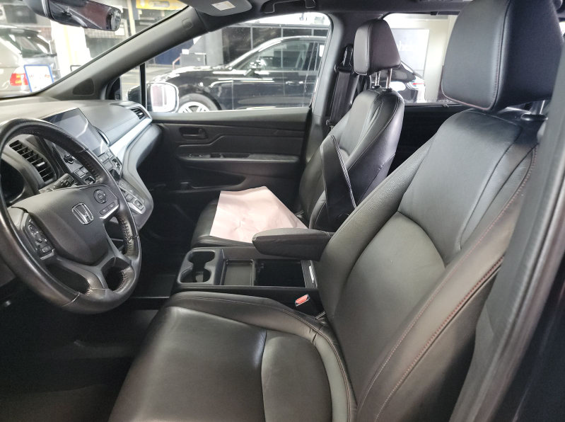 Used 2024 Honda Odyssey Sport image 5
