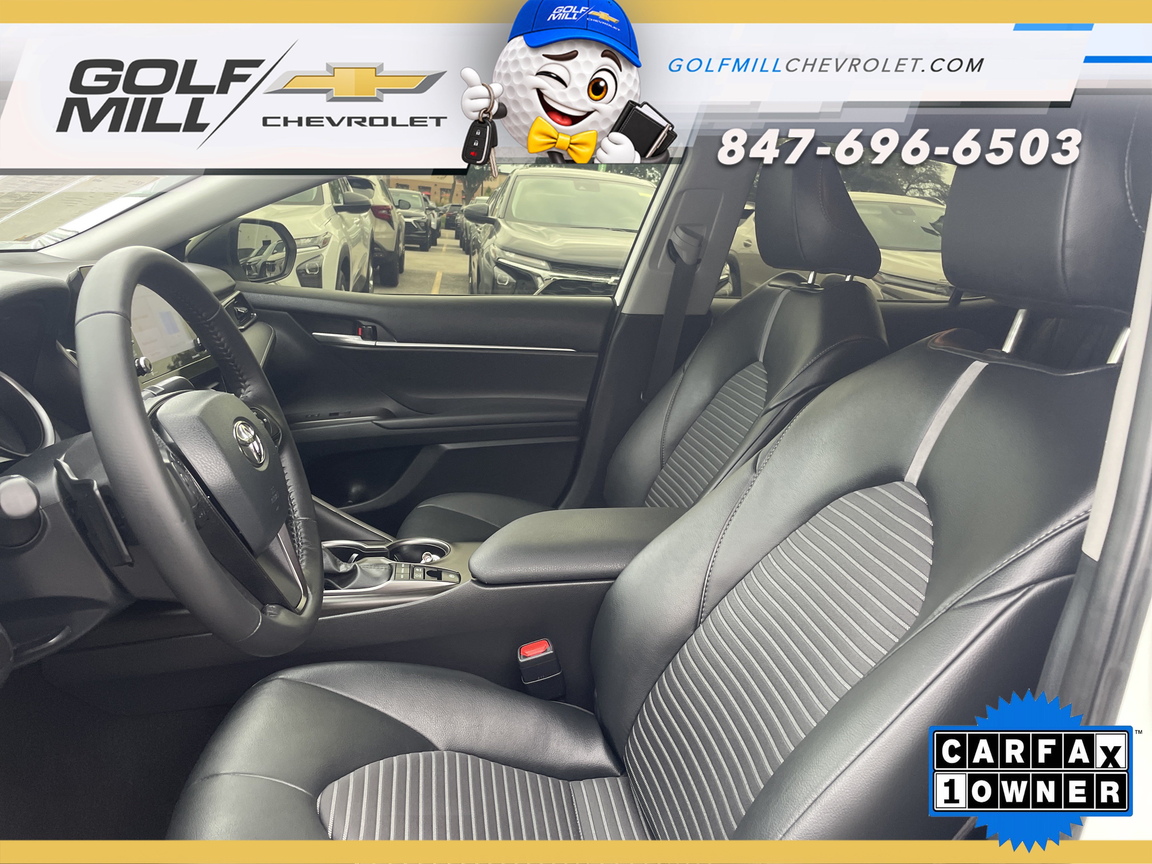Used 2024 Toyota Camry SE w/ Convenience Package FWD image 17