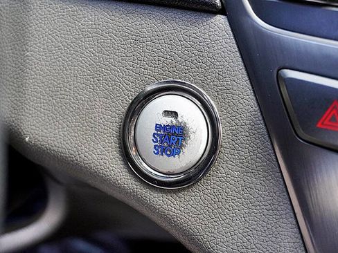 Used 2012 Hyundai Sonata Hybrid w/ Ultimate Pkg image 32