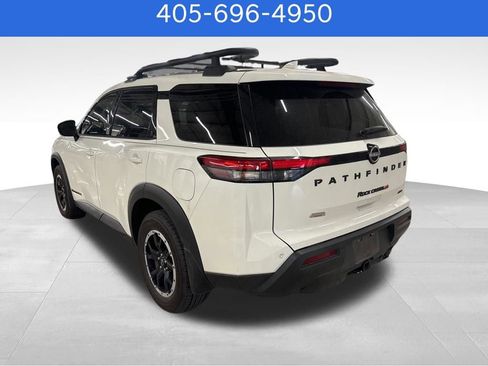 Used 2023 Nissan Pathfinder SV AWD/4WD image 4