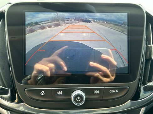 Used 2017 Chevrolet Volt Premier w/ Driver Confidence II Package image 22