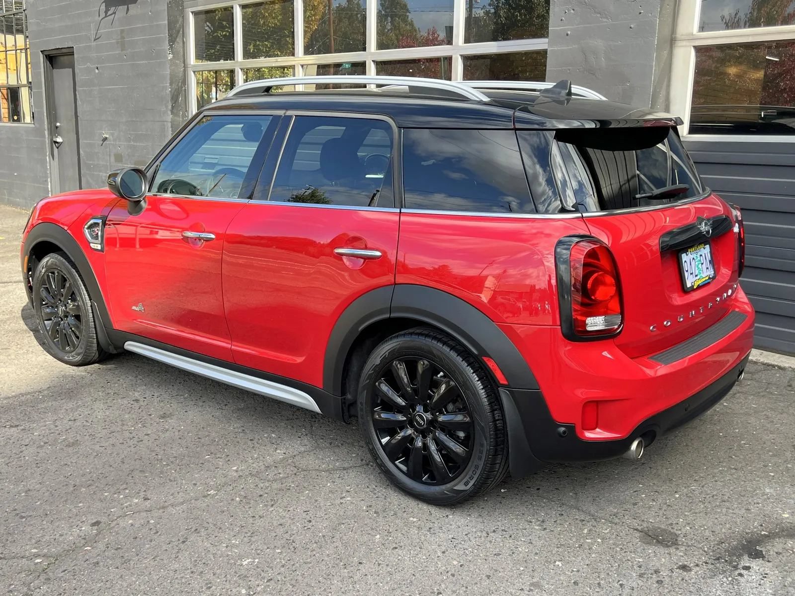 Used 2020 MINI Cooper Countryman S w/ Storage Package AWD/4WD image 3