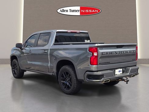 Used 2022 Chevrolet Silverado 1500 RST w/ LPO, Blackout Package AWD/4WD image 9