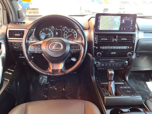 Used 2022 Lexus GX 460 w/ Black Line Special Edition AWD/4WD image 8