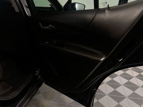 Used 2022 Chevrolet Equinox LT image 28