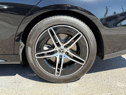 Used 2025 Mercedes-Benz E 350 4MATIC Sedan image 20