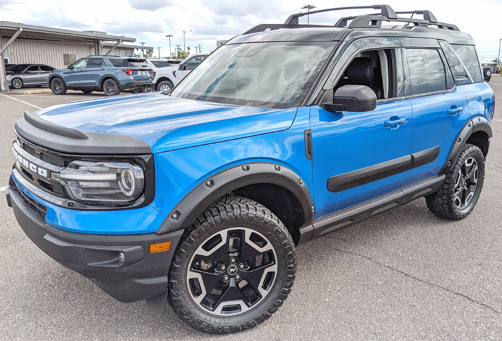 Used 2022 Ford Bronco Sport Outer Banks AWD/4WD image 6