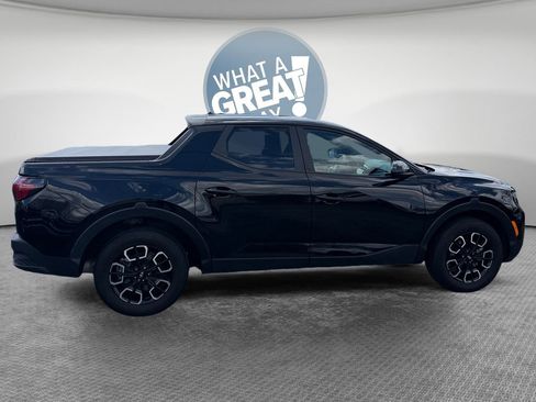 Used 2023 Hyundai Santa Cruz SEL AWD/4WD image 2