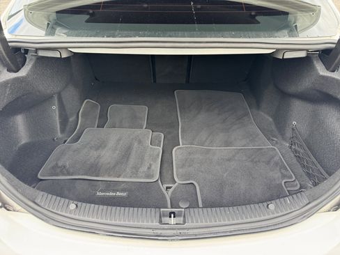 Used 2019 Mercedes-Benz C 300 Sedan image 21