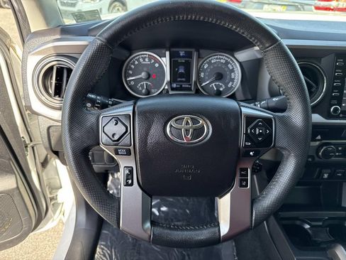 Used 2021 Toyota Tacoma SR5 image 41