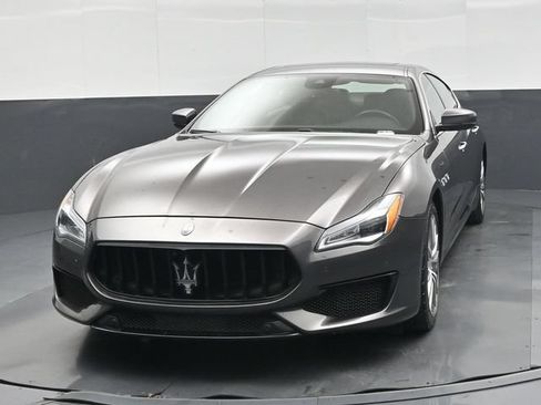 Used 2022 Maserati Quattroporte Modena Q4 AWD/4WD image 27