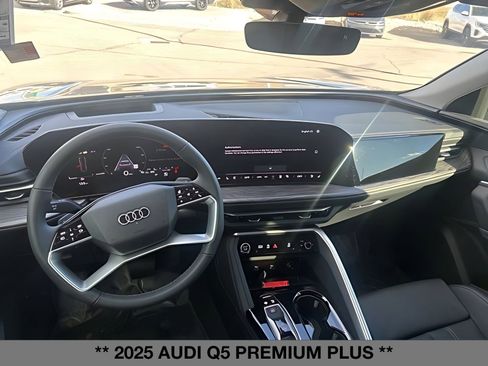 New 2025 Audi Q5 Premium Plus image 17