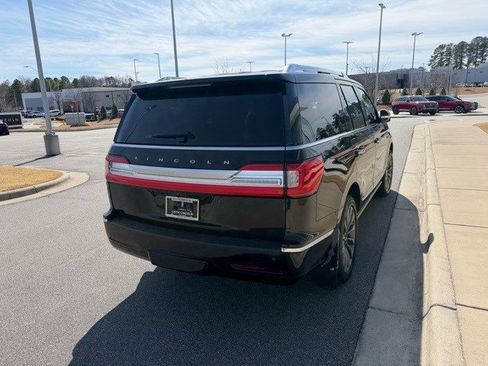 Certified 2019 Lincoln Navigator Select image 10