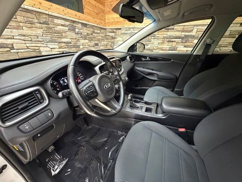 Used 2016 Kia Sorento LX w/ LX Convenience Package AWD/4WD image 10