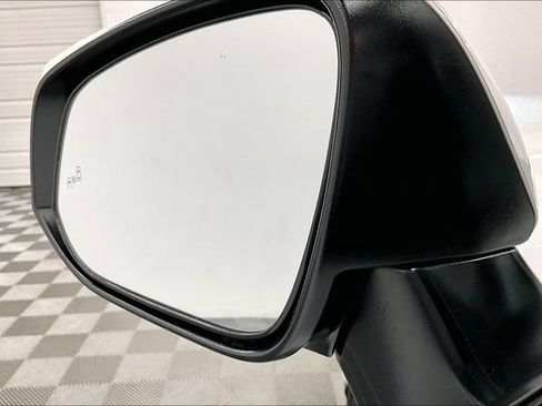 Used 2025 Toyota RAV4 XLE w/ Convenience Package AWD/4WD image 38