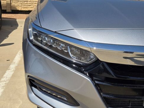 Used 2018 Honda Accord EX-L image 7
