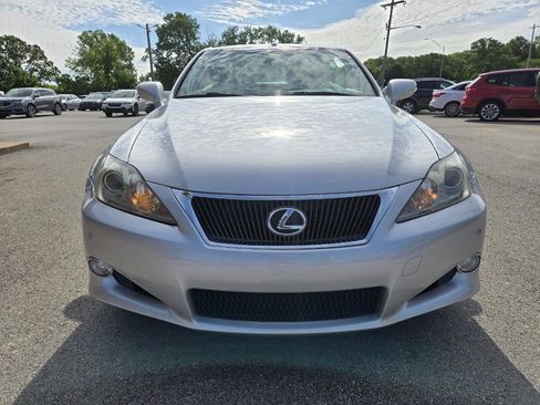Used 2010 Lexus IS 250C RWD image 2