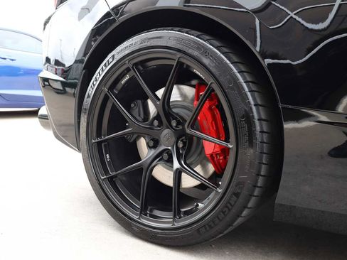 Used 2024 Chevrolet Corvette Stingray Preferred Cpe w/ Z51 Performance Package RWD image 61