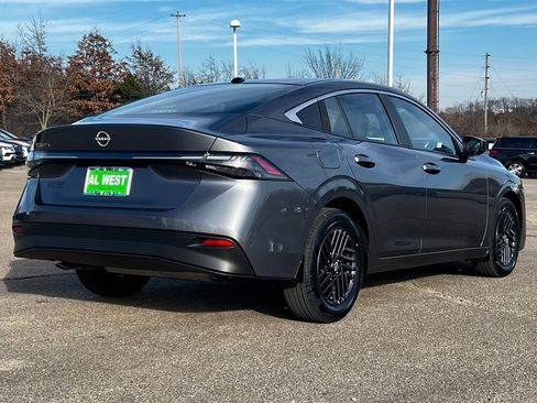 New 2026 Nissan Sentra SV w/ SV Convenience Package FWD image 5