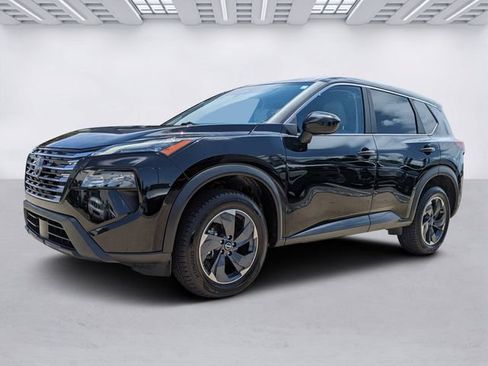 Used 2025 Nissan Rogue SV FWD image 9