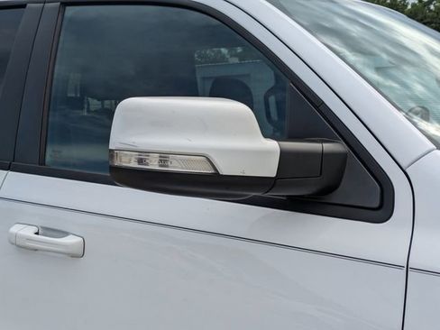 Used 2022 RAM 1500 Big Horn AWD/4WD image 12