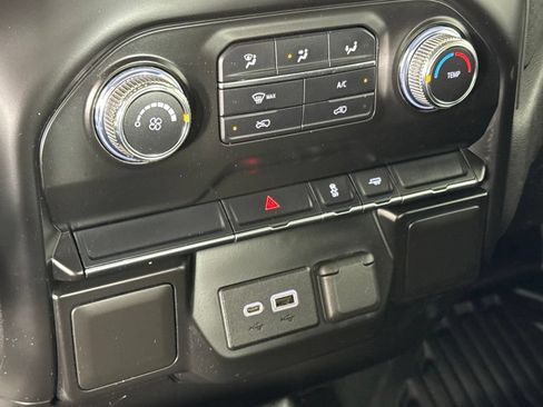 Used 2021 GMC Sierra 1500 2WD Regular Cab image 19