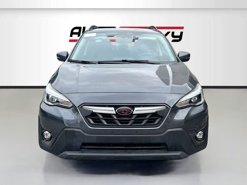 Used 2022 Subaru Crosstrek 2.5i Limited AWD/4WD image 2