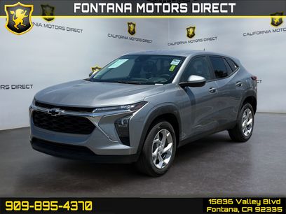 Used 2024 Chevrolet Trax LS w/ LS Convenience Package