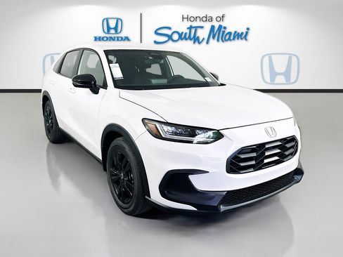 Certified 2026 Honda HR-V Sport image 1