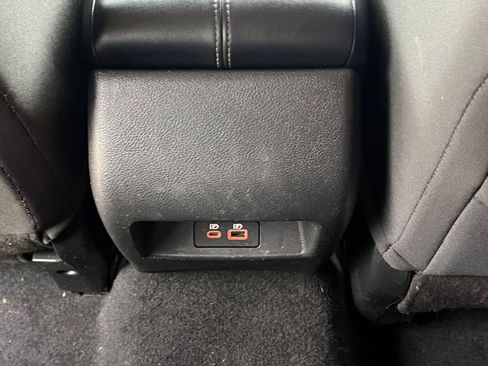 Used 2023 Nissan Altima 2.5 SV FWD image 17